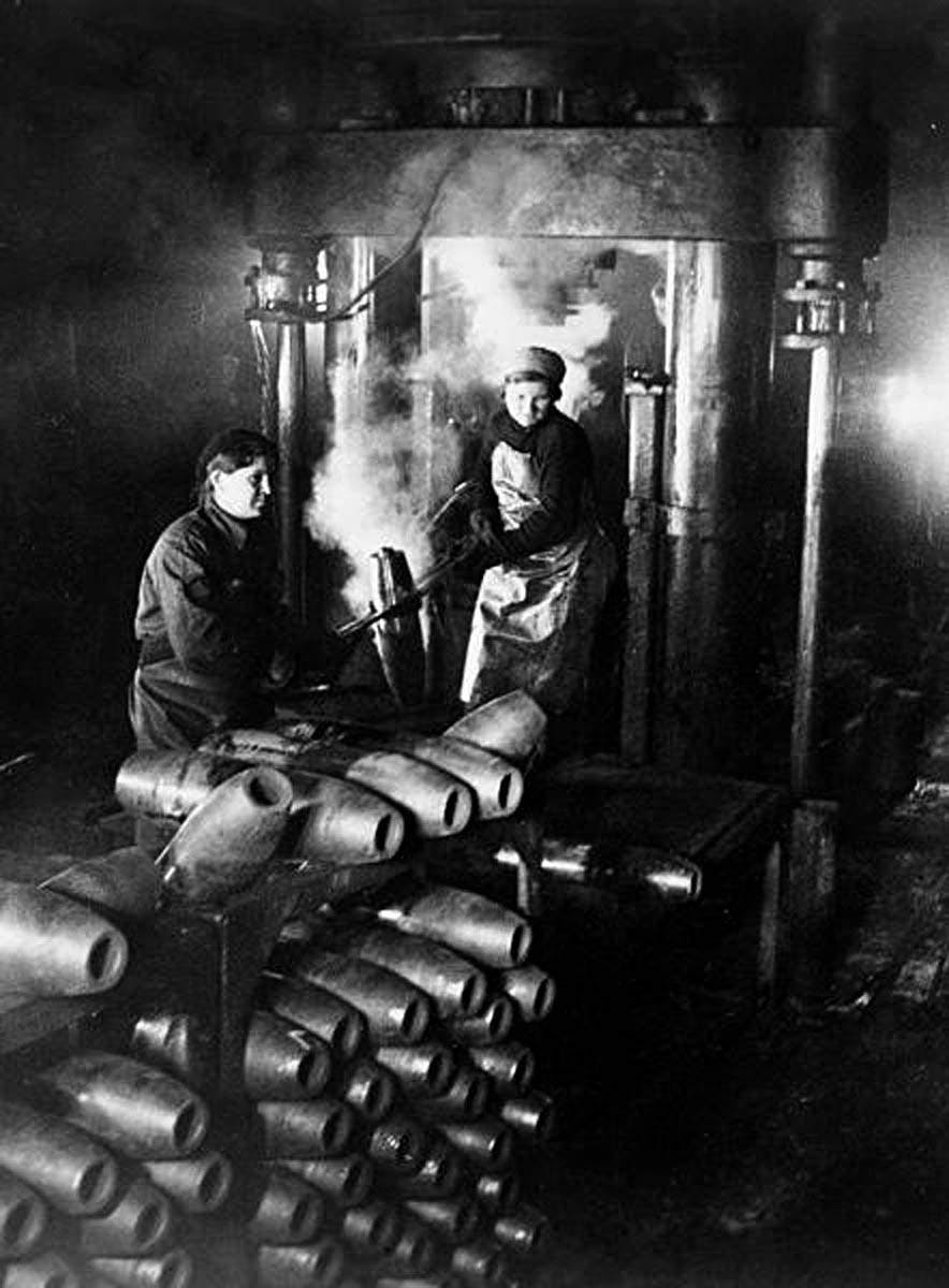 women wwii ammunition factory soviet union